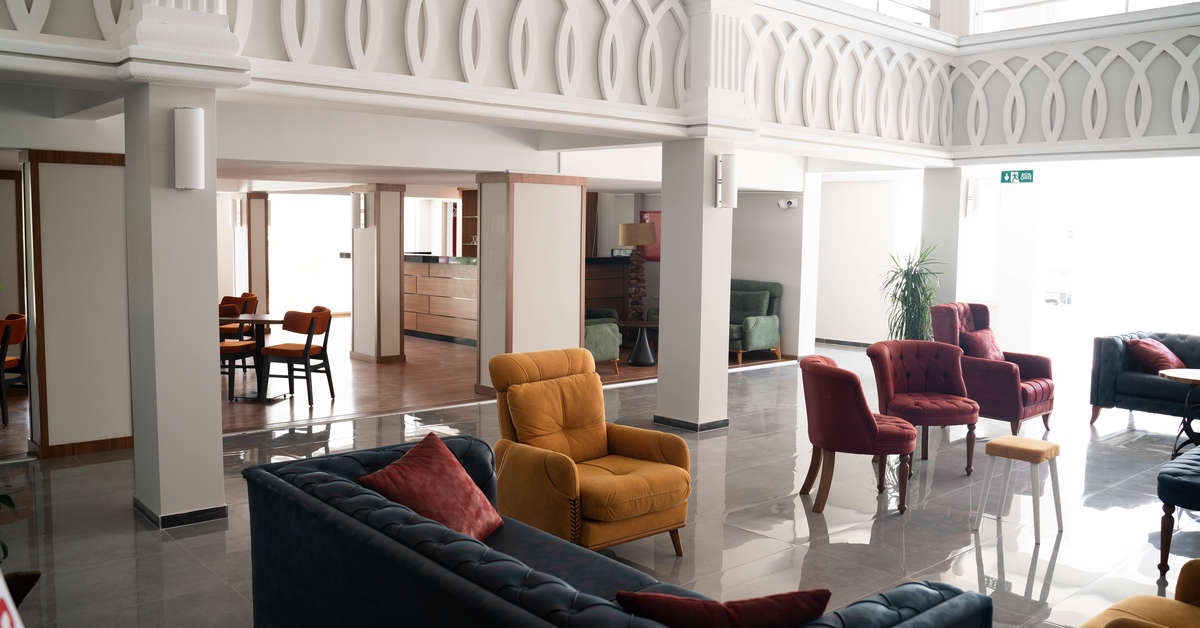 Een foto van het interieur van Asel Hotel Didim