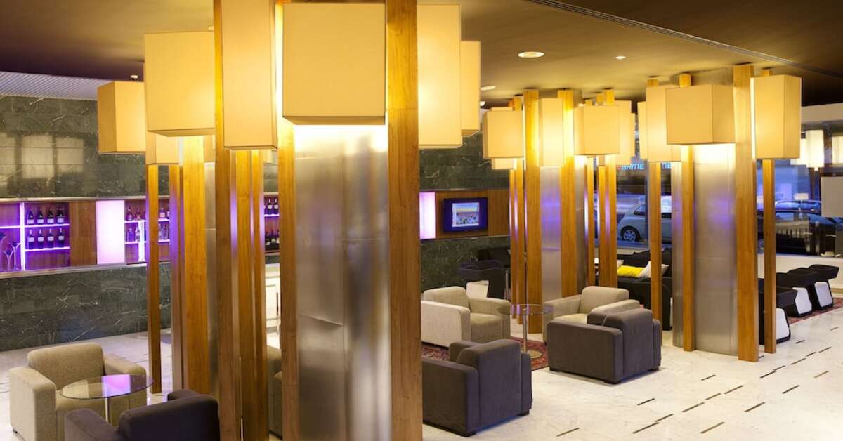 Een foto van het interieur van Aparthotel Atenea Barcelona