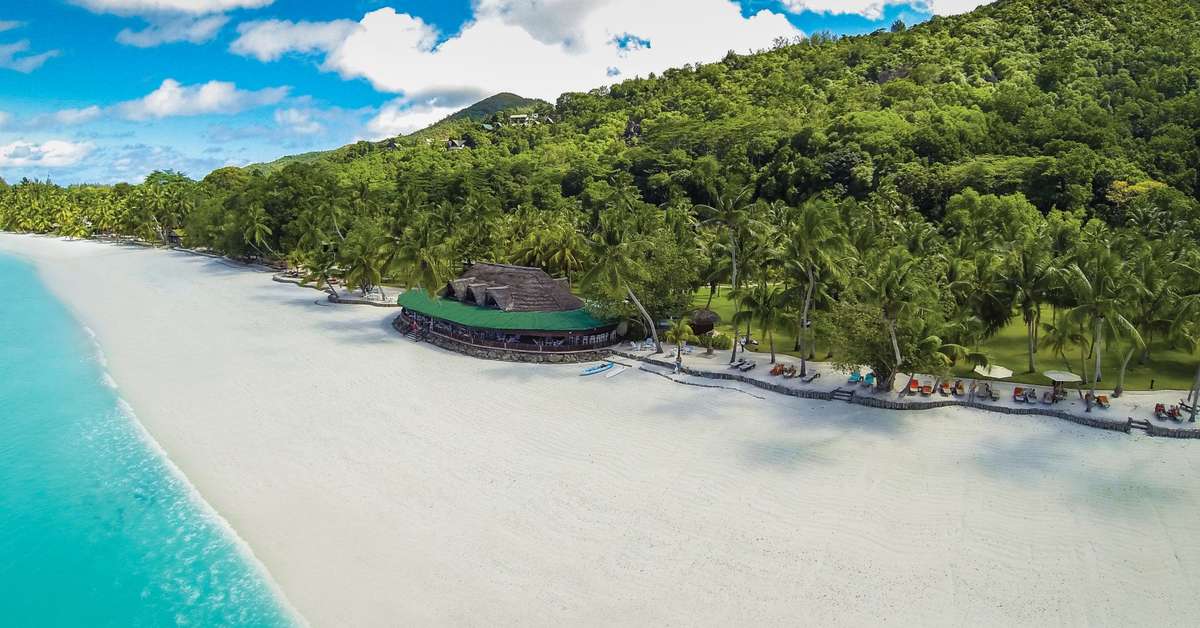 Ein Foto vom Strand beim Paradise Sun Hotel