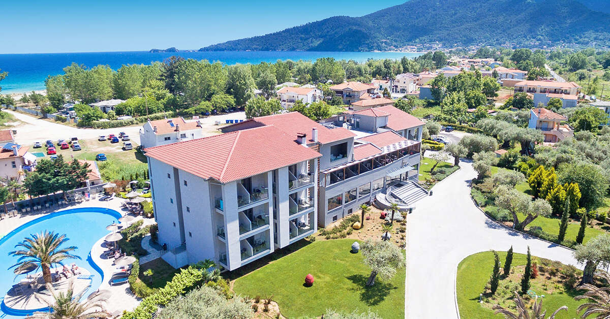 Een foto van de buitenkant van Princess Golden Beach Hotel