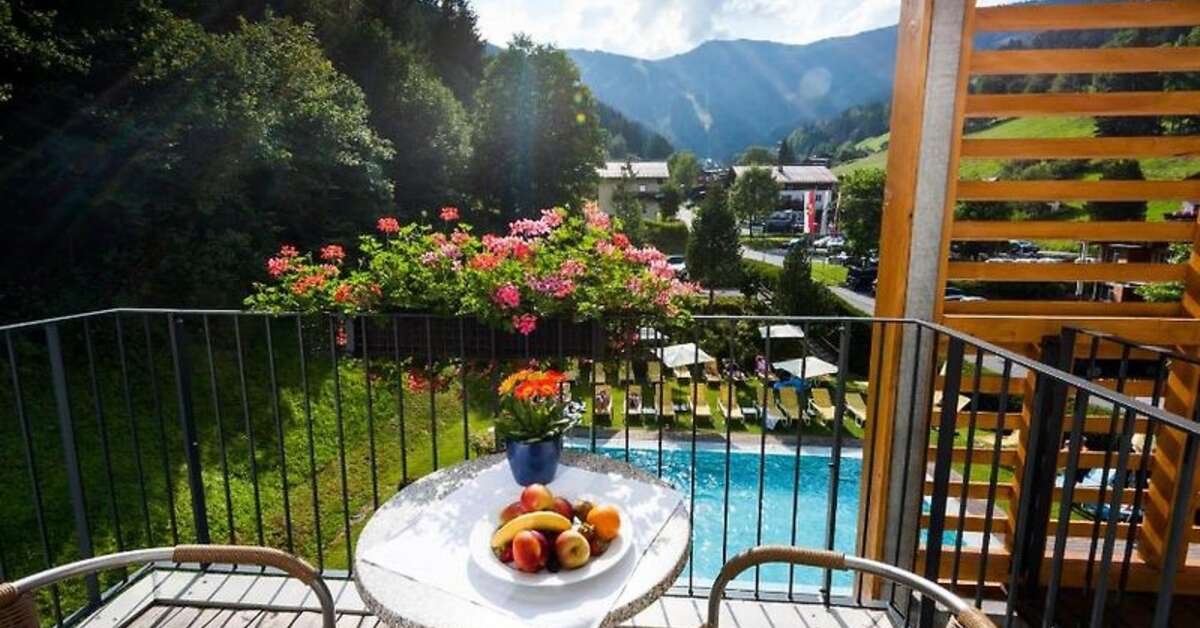 Een foto van het zwembad bij Hotel Der Waldhof