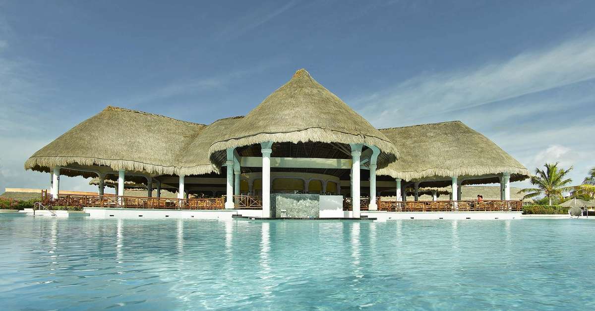 Een foto van het zwembad bij Grand Palladium Colonial Resort & Spa