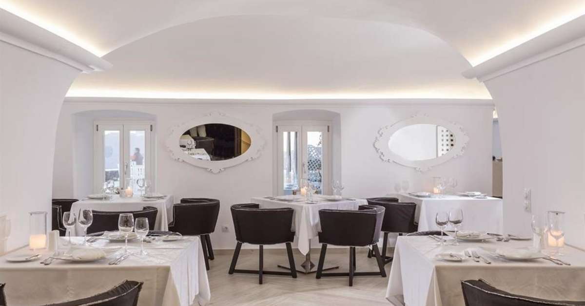 Een foto van de faciliteiten bij Canaves Oia Suites