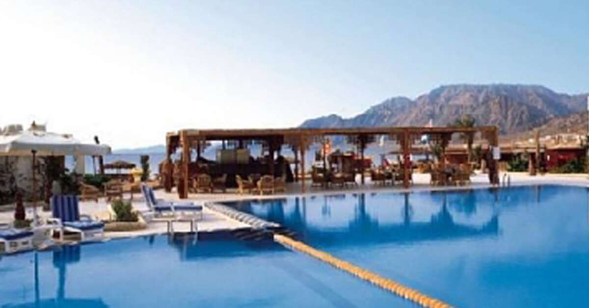 Een foto van het zwembad bij Swiss Inn Resort Dahab