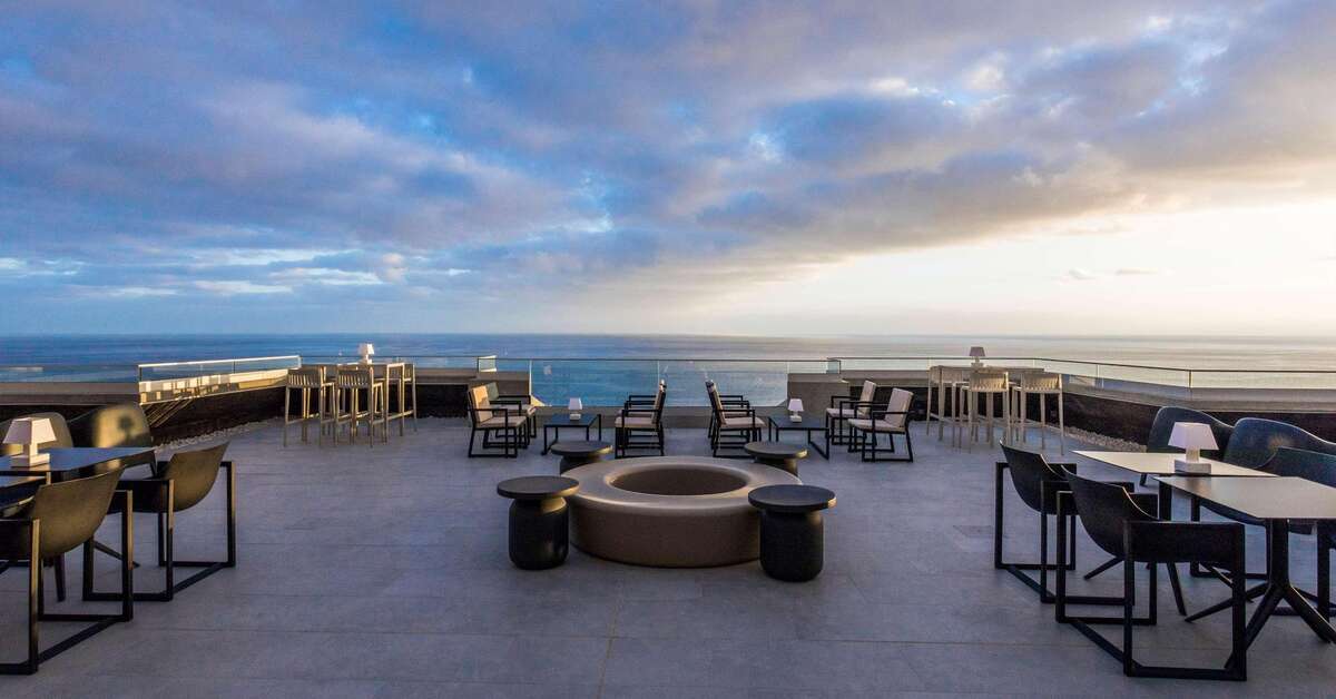 Een foto van het terras bij Allegro Madeira