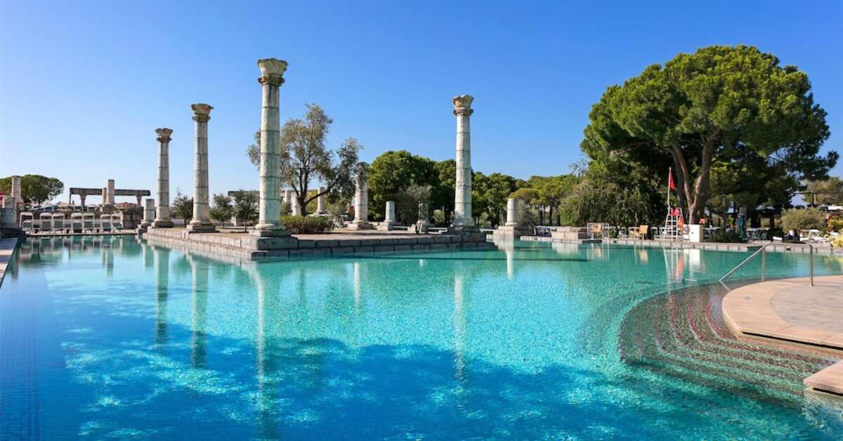 Een foto van het zwembad bij Xanadu Resort Hotel