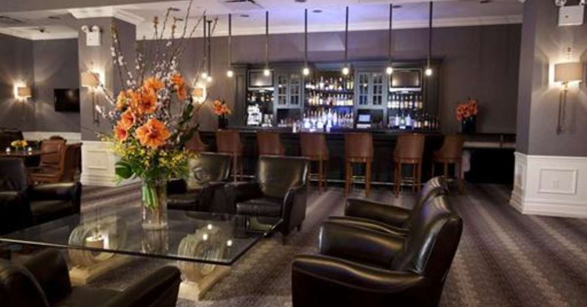 Een foto van The Manhattan Club