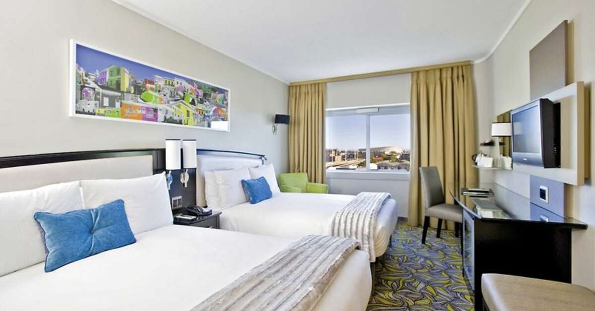 Ein Foto Southern Sun Waterfront