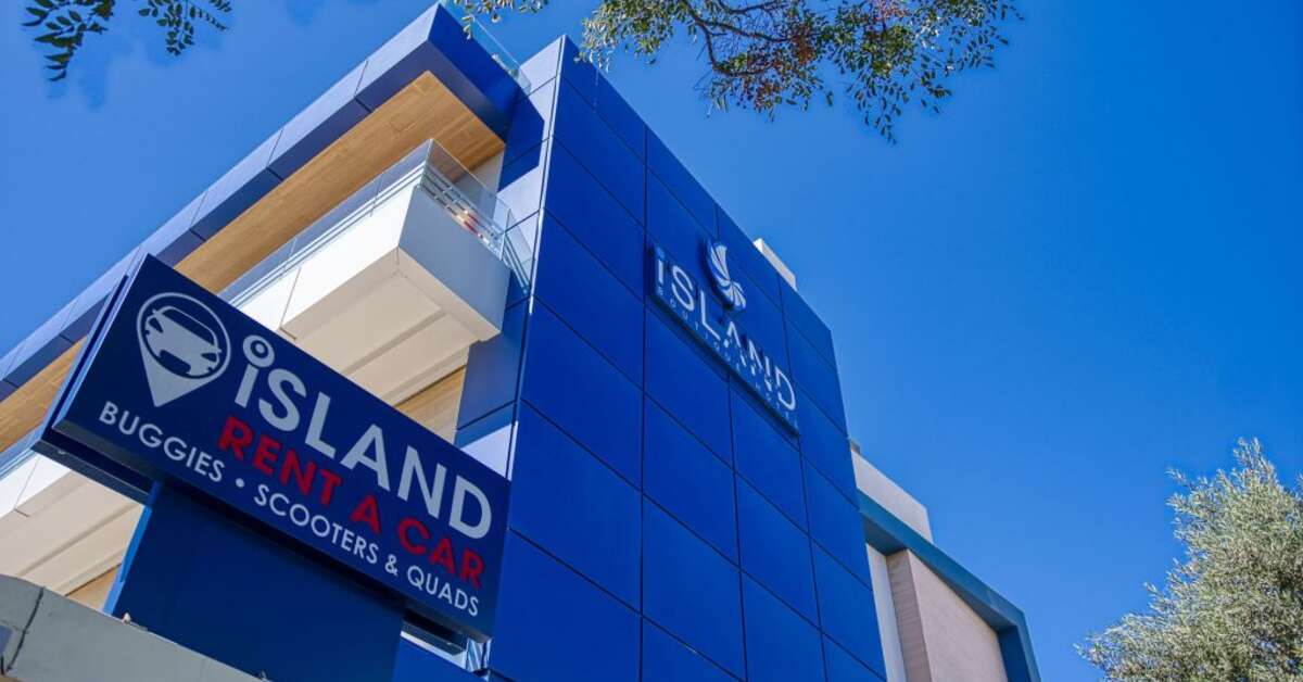 Een foto van de buitenkant van Island Boutique Hotel
