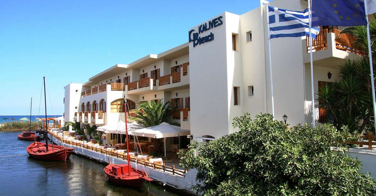 Een foto van de buitenkant van Kalyves Beach Hotel