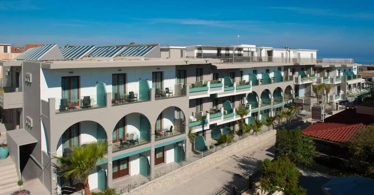 Een foto van de buitenkant van Solimar Turquoise
