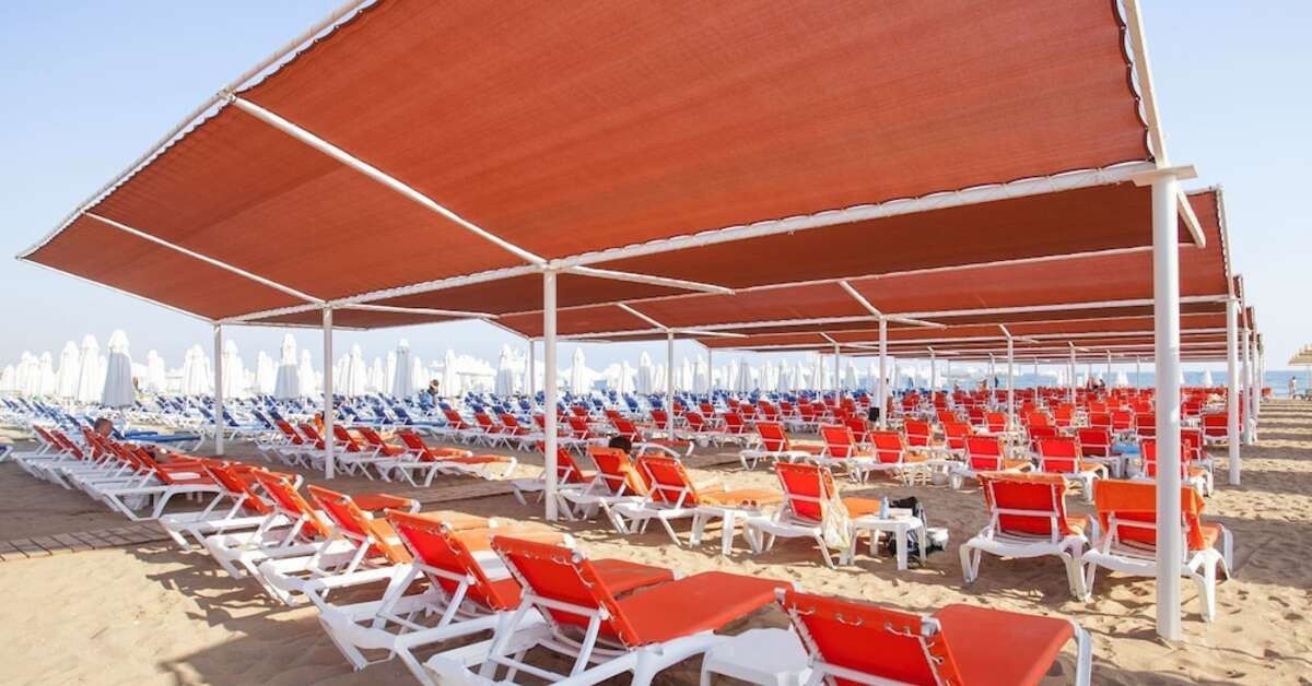Een foto van het strand bij Side Orange Palace