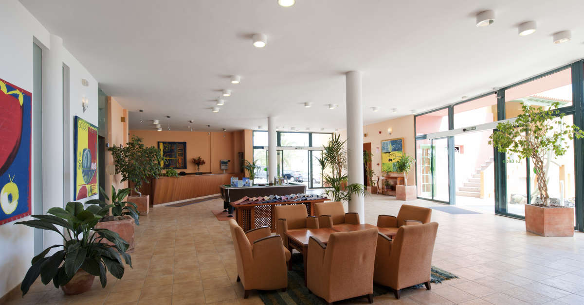 Een foto van het interieur van Appartementen La Caleta