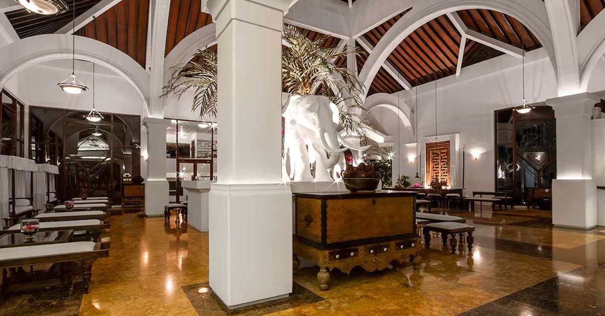 Een foto van het interieur van Royal Palms Beach Resort