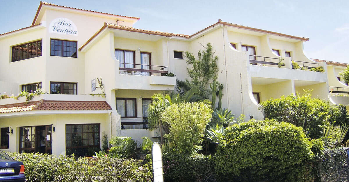 Een foto van de buitenkant van Hotel Vila Ventura