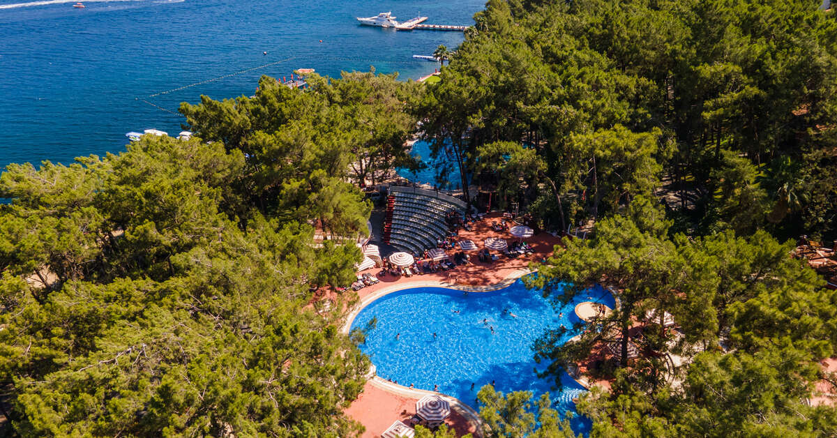 Een foto van het zwembad bij Grand Yazici Club Marmaris Palace