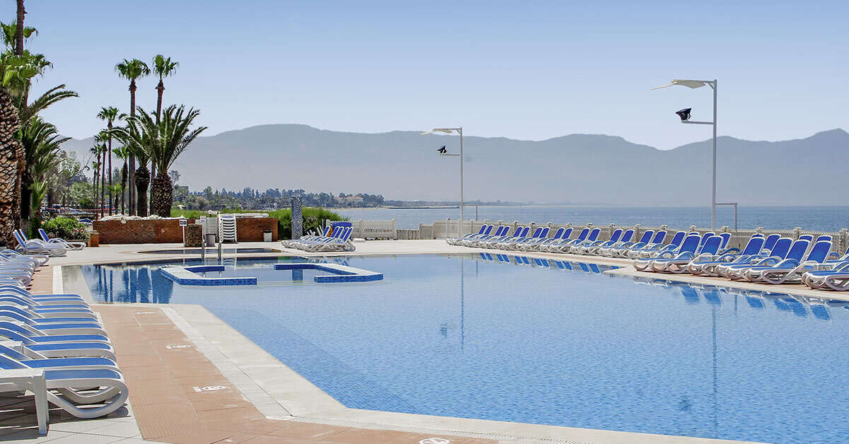 Een foto van het zwembad bij Ephesia Holiday Beach Club