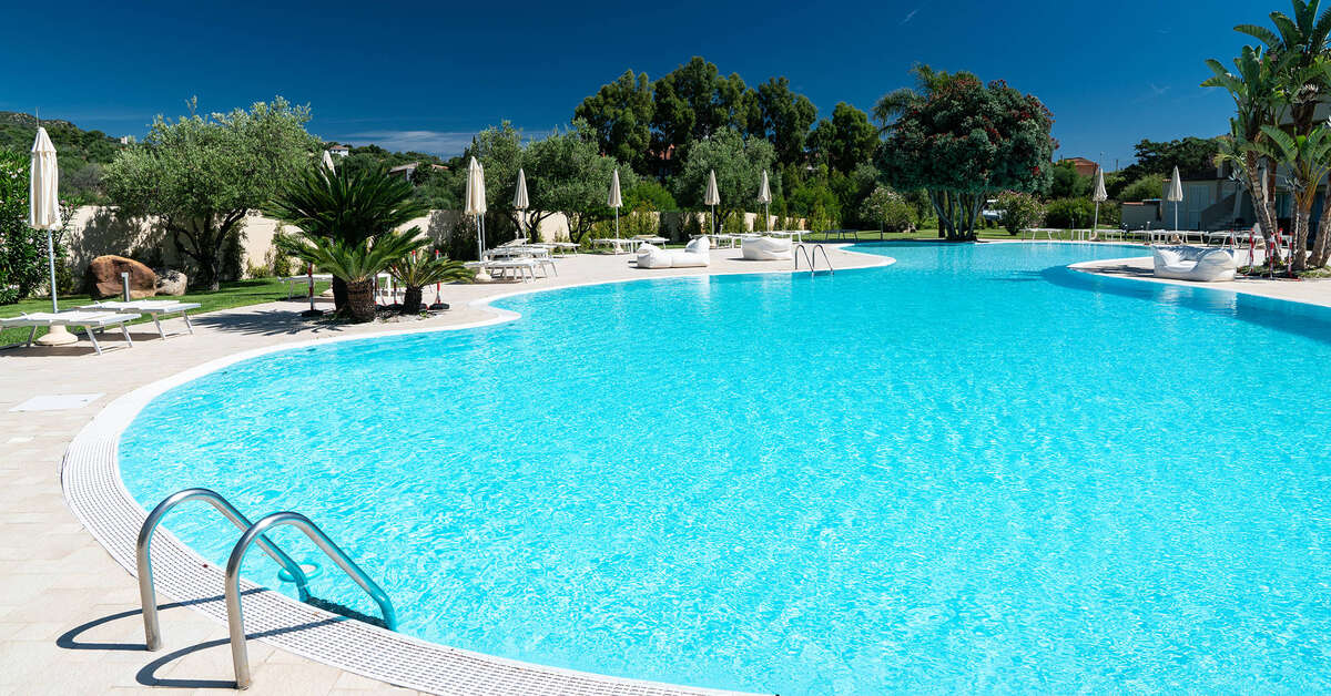 Een foto van het zwembad bij San Teodoro Hotel