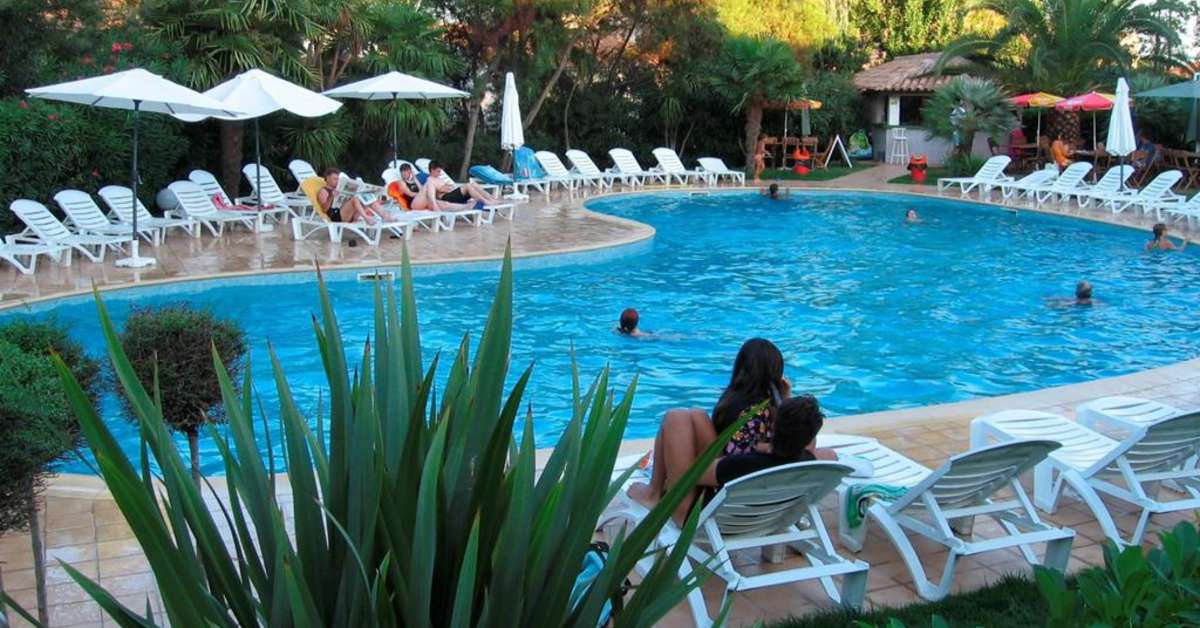Een foto van het zwembad bij Residence Club Odalys Sognu di Mare