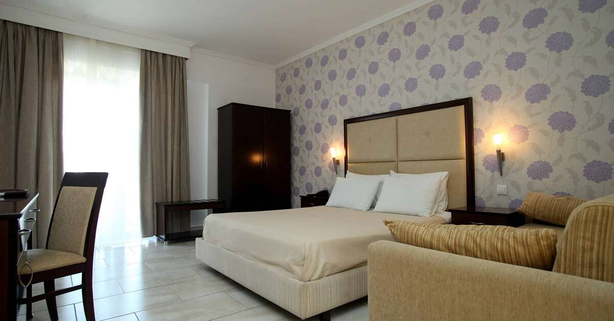 Een foto van Naias Beach Hotel