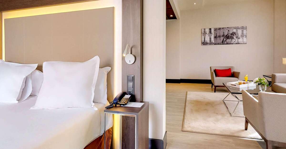 Een foto van Novotel Madrid Center