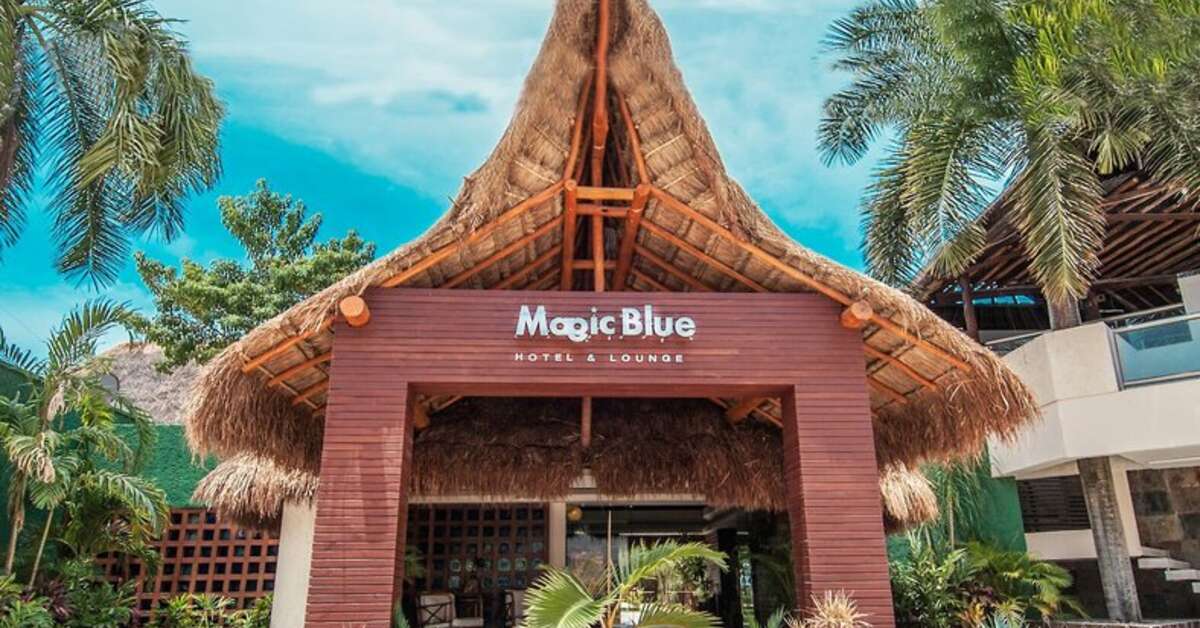 Een foto van de buitenkant van Hotel Boutique Magic Blue
