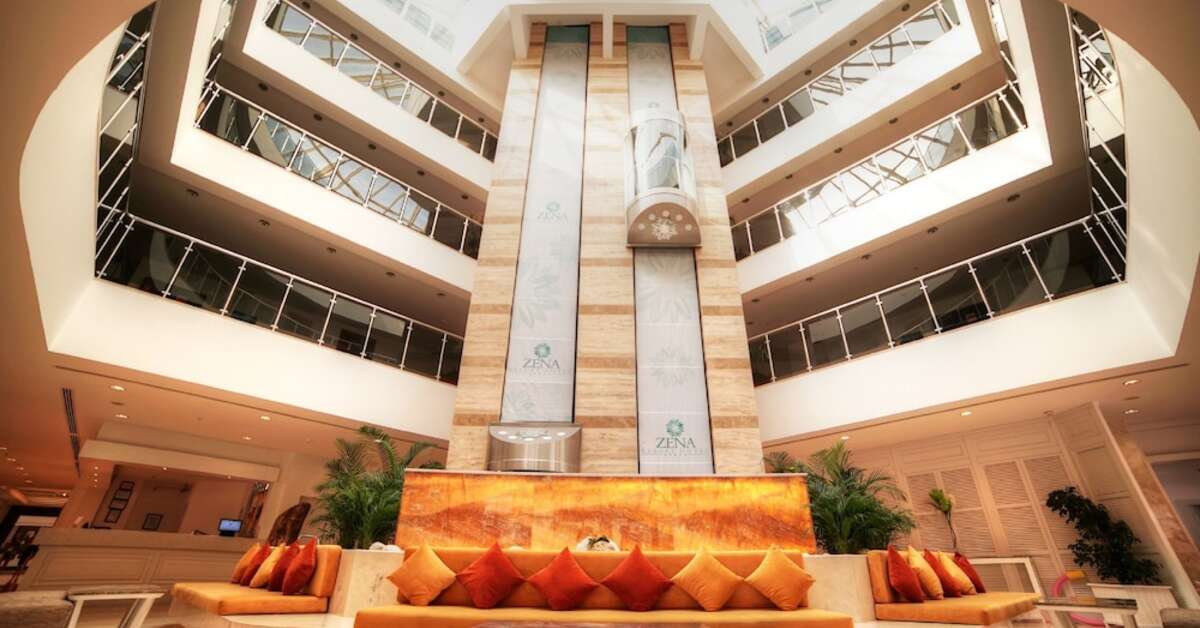 Een foto van het interieur van Zena Resort Hotel