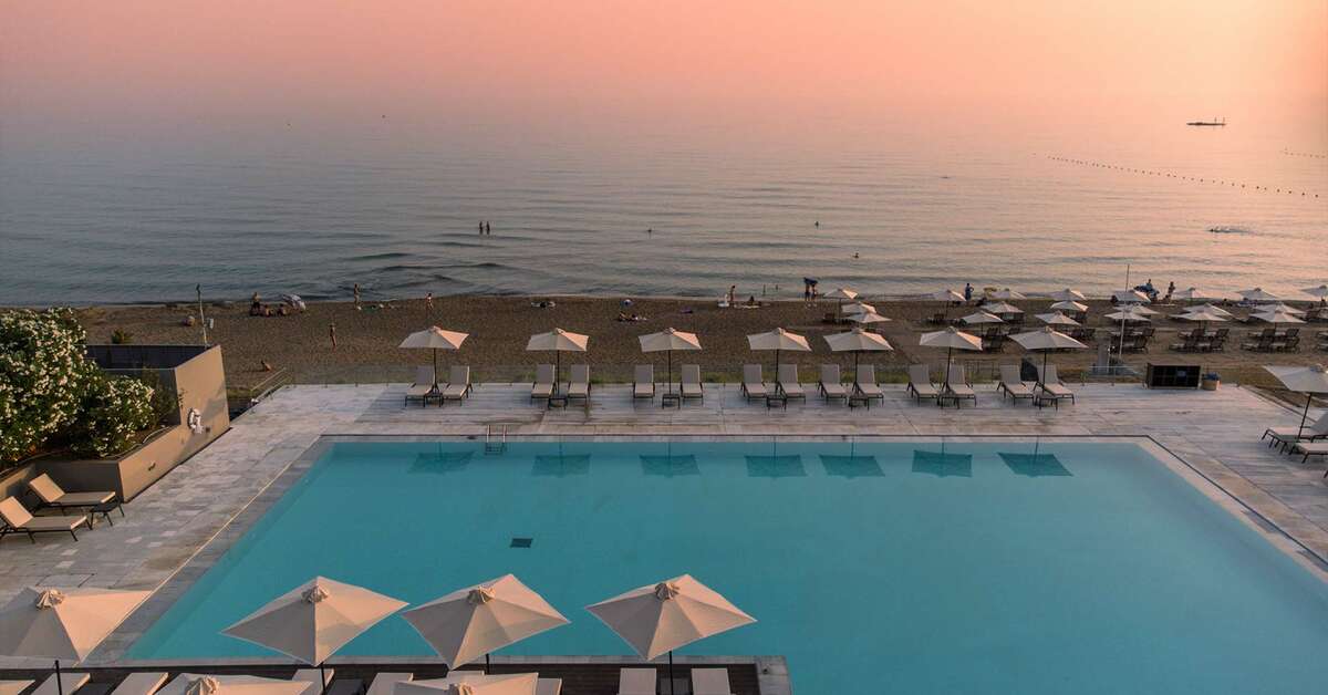 Een foto van het zwembad bij Domes of Corfu