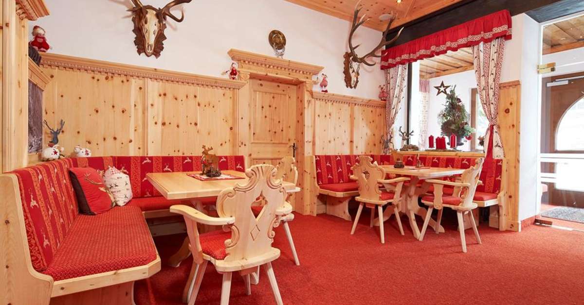Een foto van het interieur van Familiehotel Vent