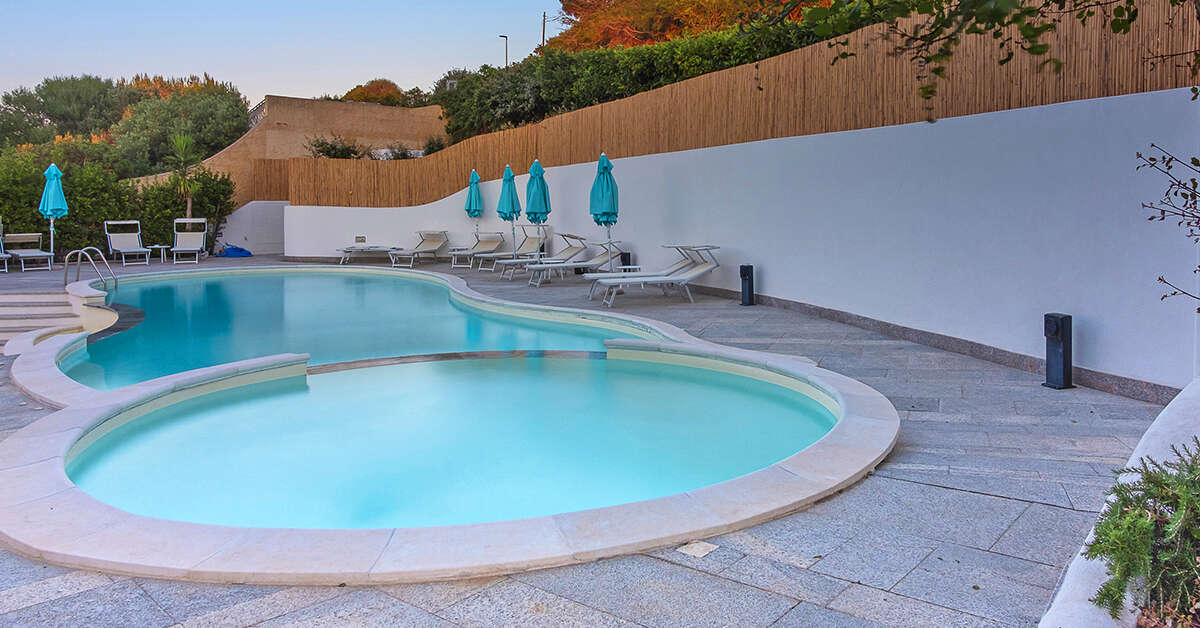 Een foto van het zwembad bij Hotel Blumarea