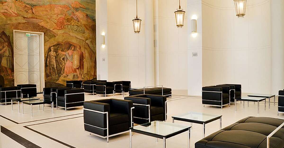 Een foto van Palazzo Esedra