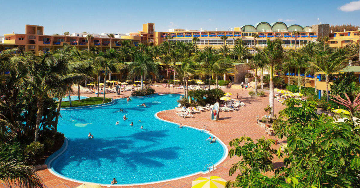 Een foto van het zwembad bij Hotel Drago Park by Pierre & Vacances