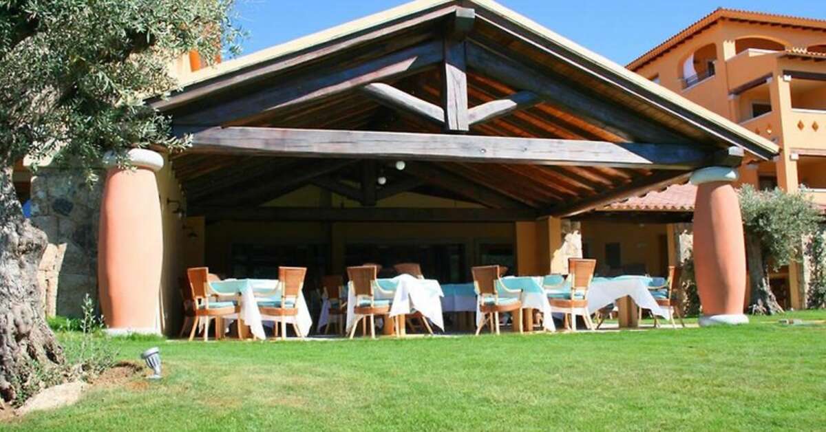 Een foto van het terras bij Hotel Marana