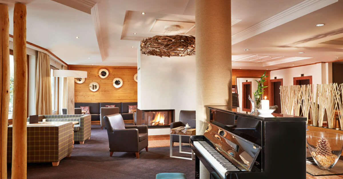 Een foto van het interieur van Das Alpenhaus Kaprun