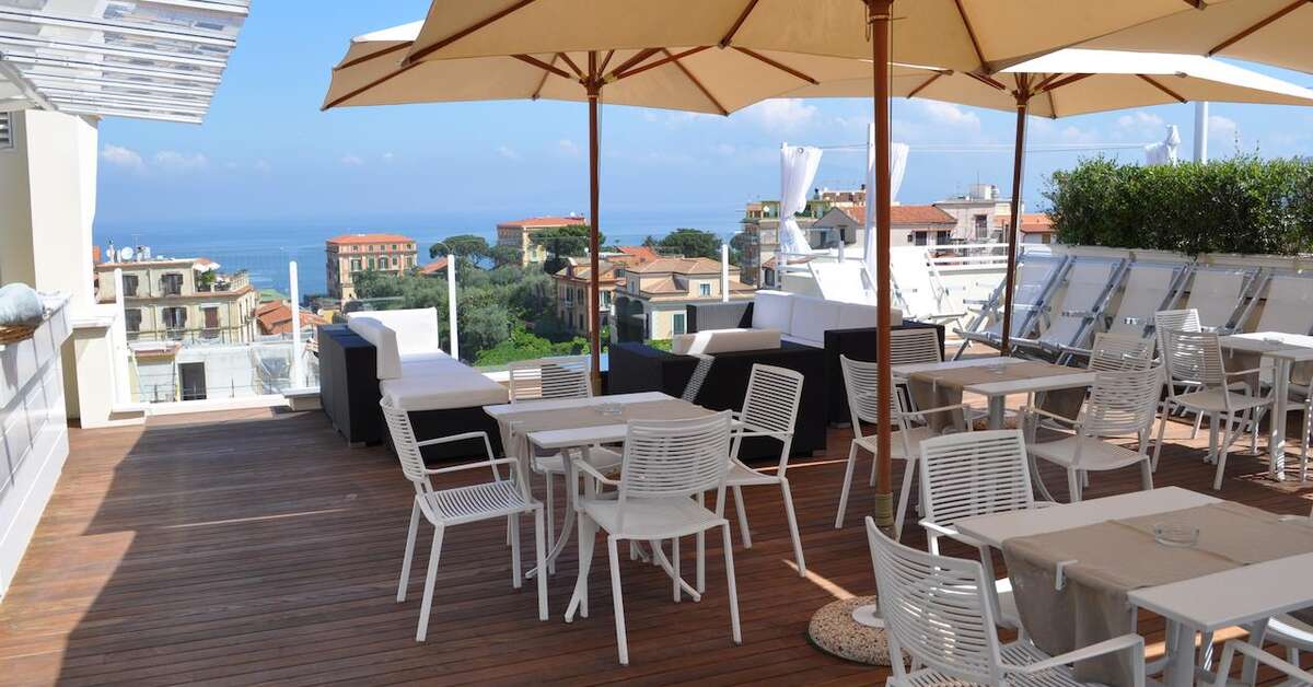 Ein Foto Hotel Plaza Sorrento