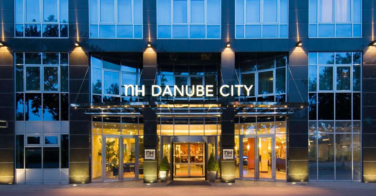 Ein Foto von der Außenansicht des NH Danube City
