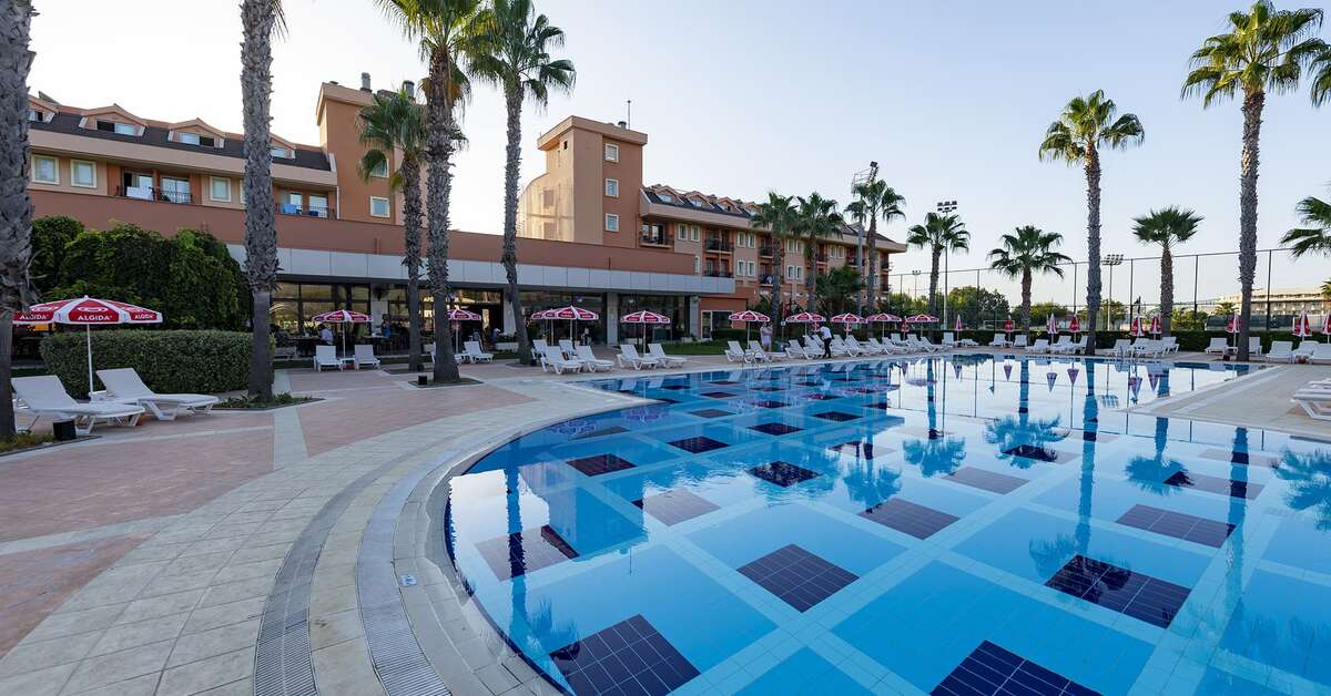 Een foto van het zwembad bij Viking Park Hotel & Spa