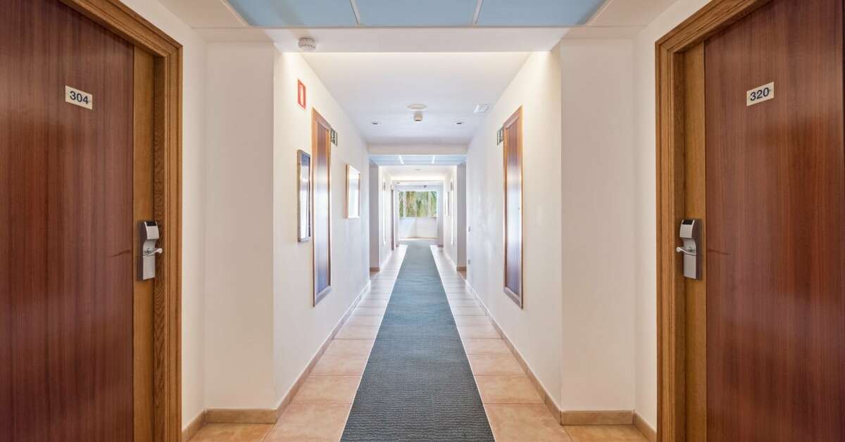 Een foto van het interieur van Rosamar Ibiza hotel
