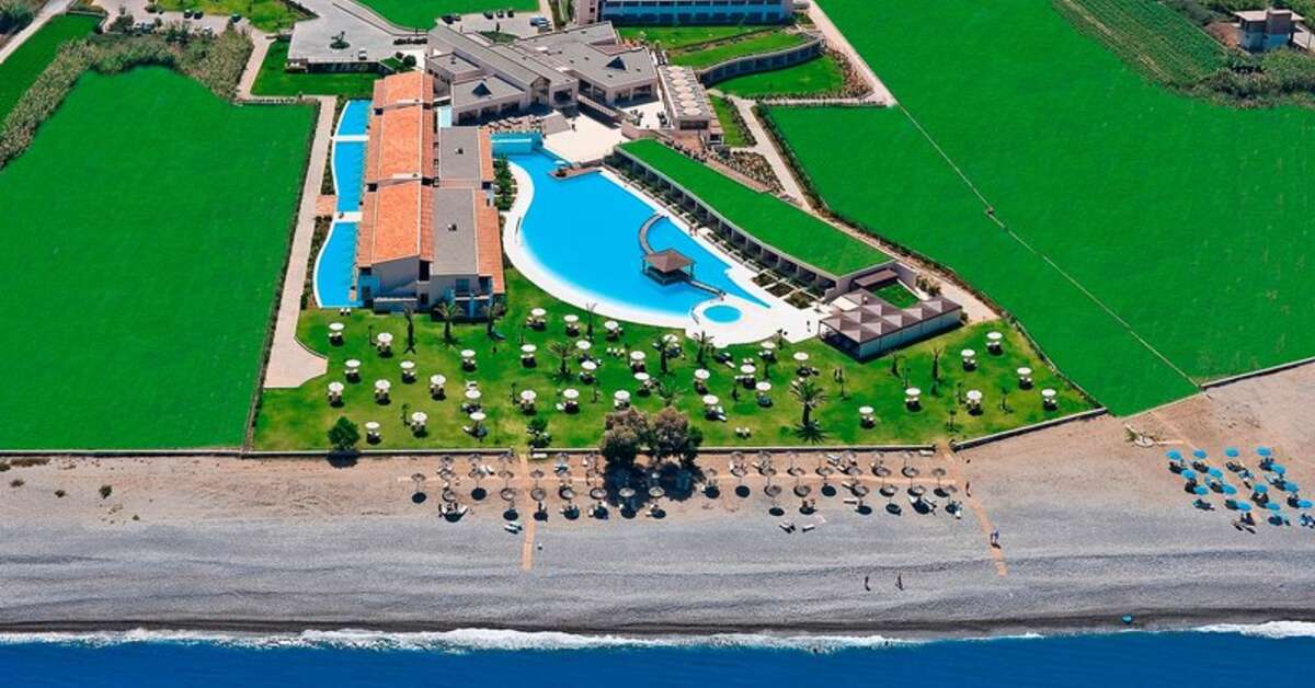 Een foto van de buitenkant van Giannoulis Cavo Spada Luxury Sports & Leisure Resort & Spa