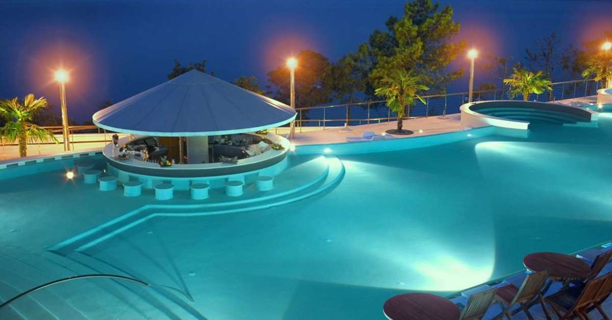 Een foto van het zwembad bij Kvarner Bay Movenpick