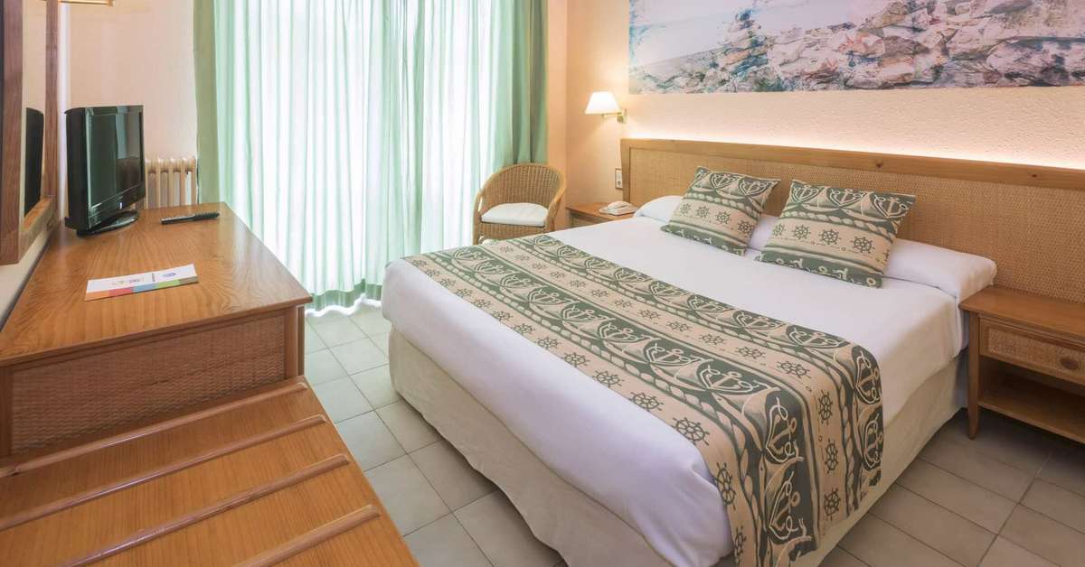 Een foto van Hotel GHT Oasis Tossa