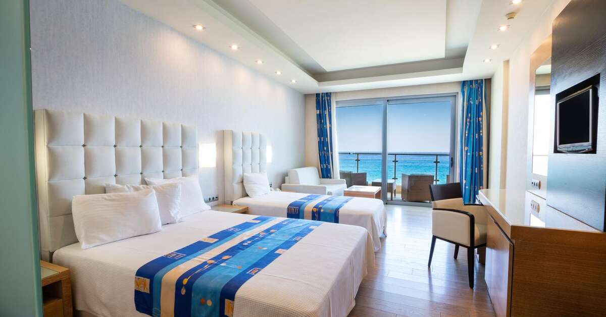 Ein Foto Konstantinos Palace