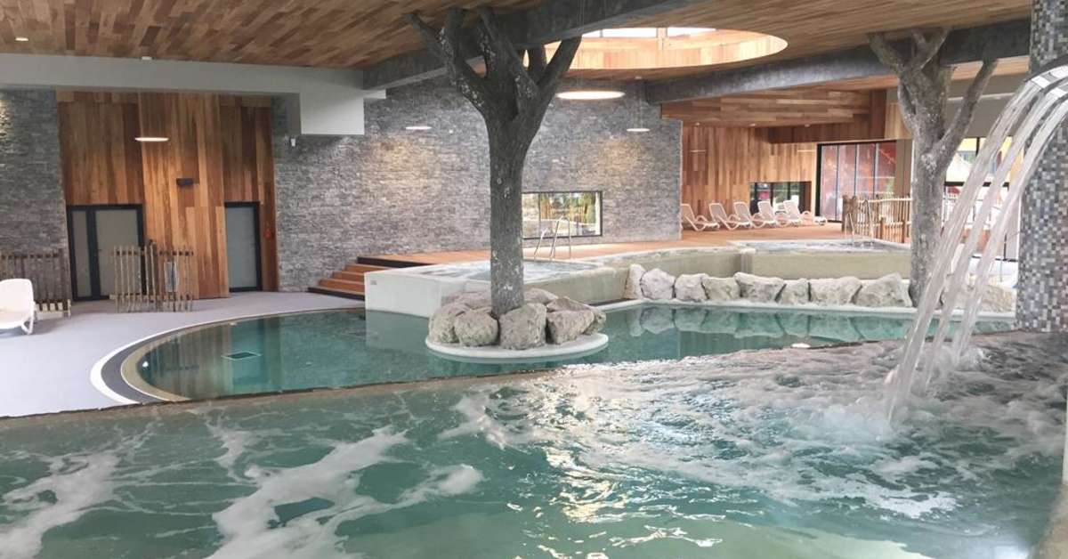 Een foto van het zwembad bij Camping Sequoia Parc