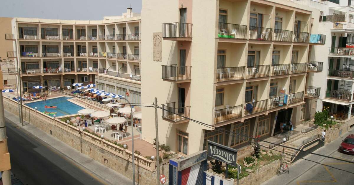 Een foto van de buitenkant van Hotel Iris Mallorca