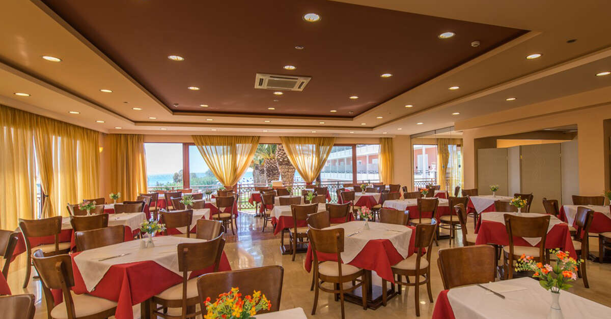 Een foto van de faciliteiten bij Astir Beach Hotel