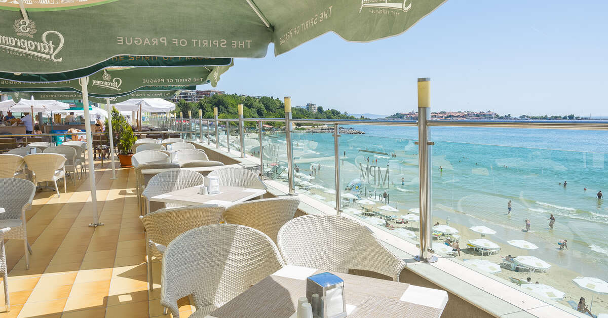 Een foto van het terras bij MPM Hotel Arsena