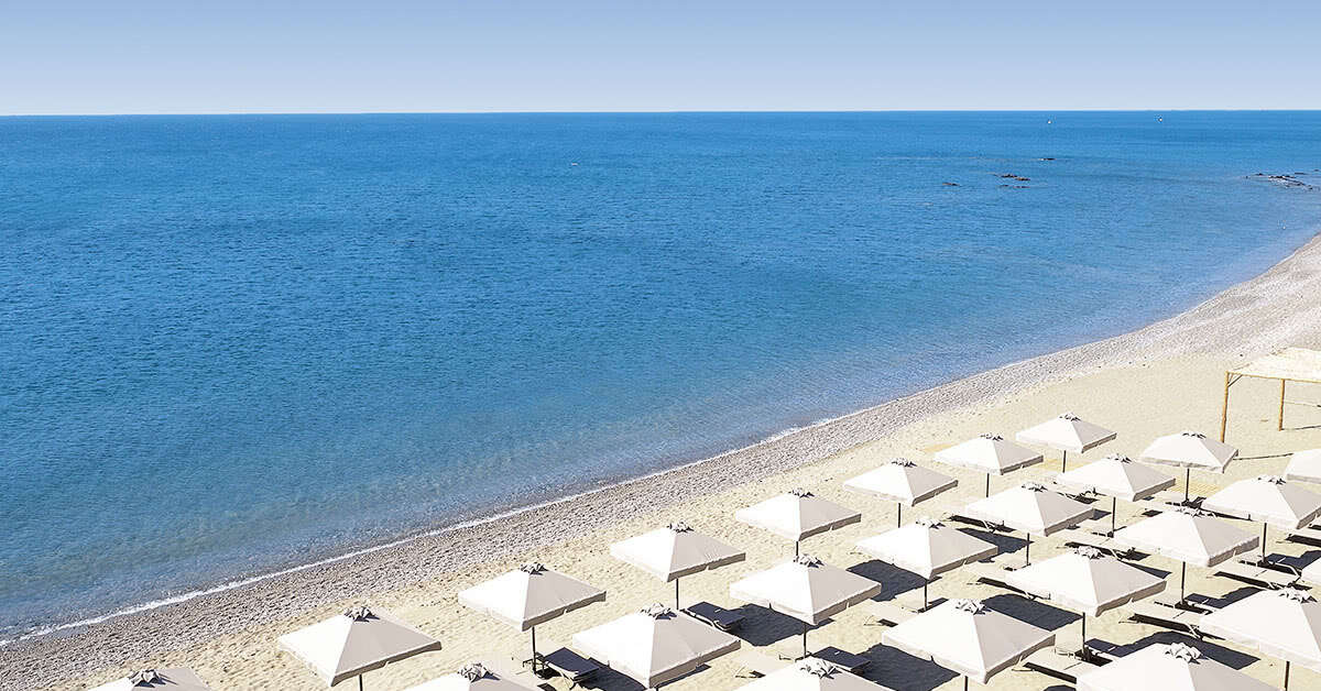 Een foto van het strand bij Mayia Exclusive Resort & Spa