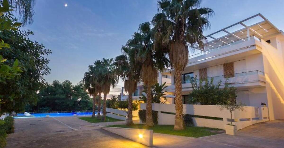 Een foto van de buitenkant van Kamena Residence
