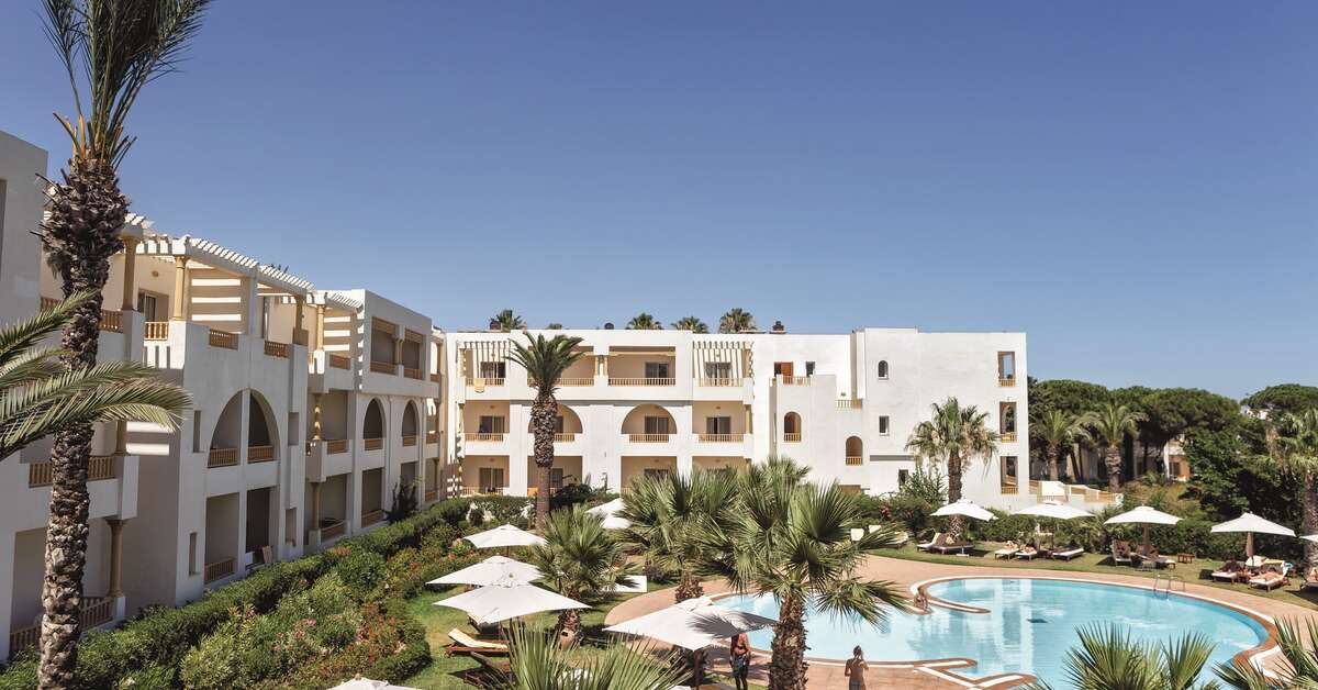 Een foto van de buitenkant van Delfino Beach Resort & Spa