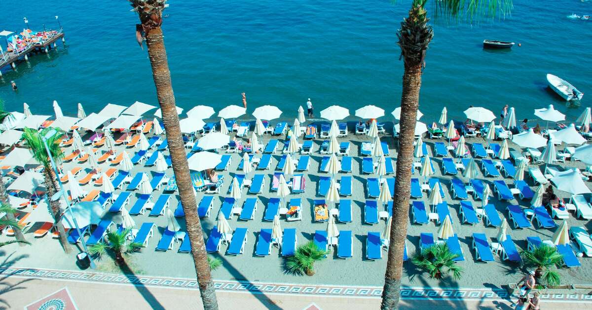 Een foto van het strand bij Begonville Beach Hotel